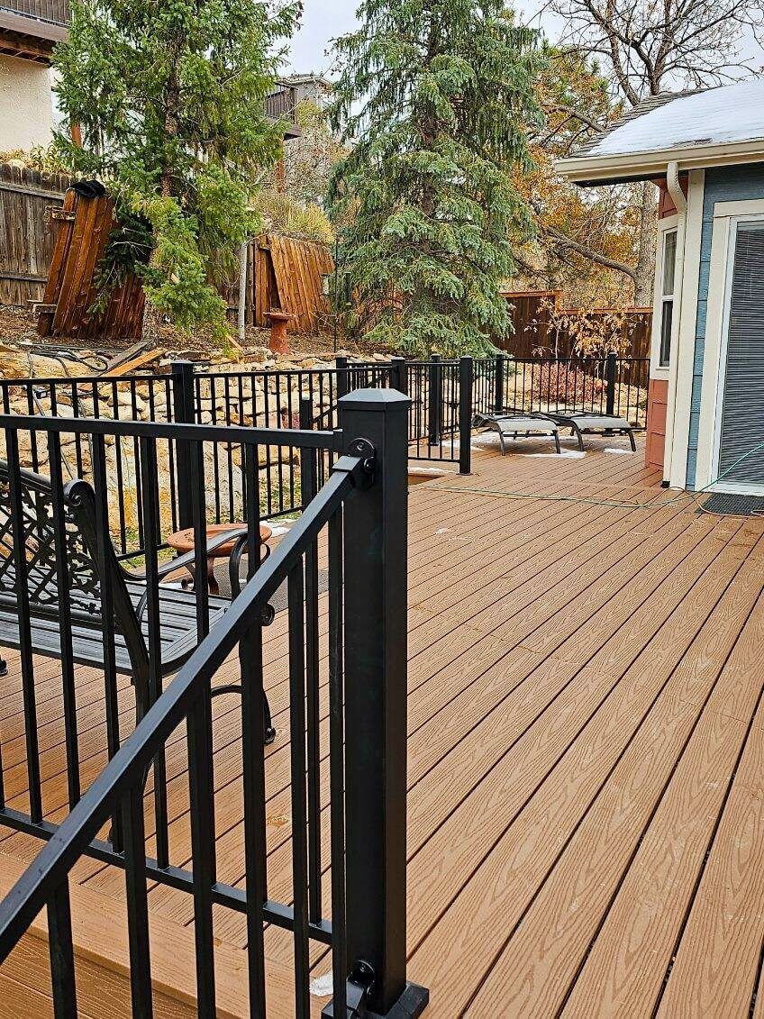 Outdoor living space in Woodland Park