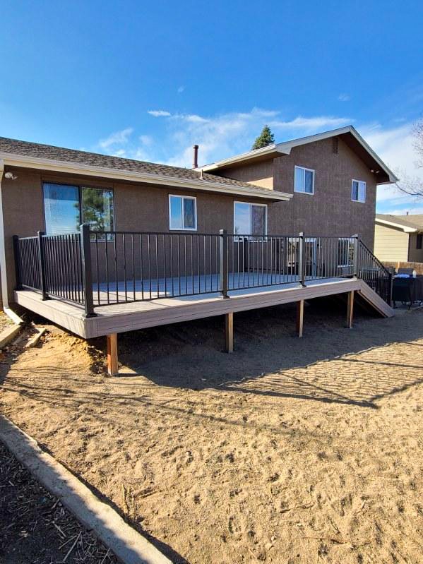 Custom deck project in Cimarron Hills